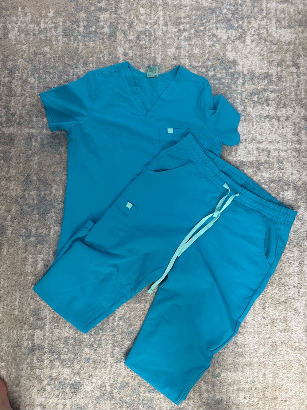 Garde-Malade Women Teal Scrubs Set